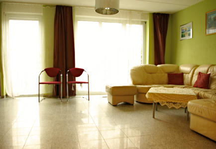 Modernes Haus am Waldrand